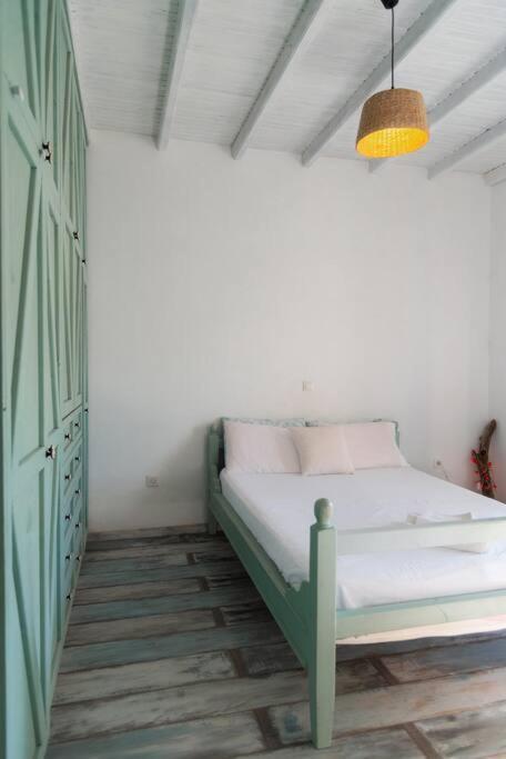 House By The Sea Apartman Lefkími Kültér fotó