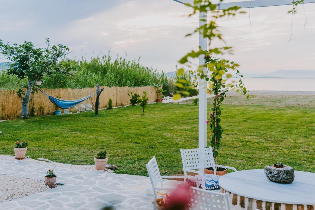 House By The Sea Apartman Lefkími Kültér fotó