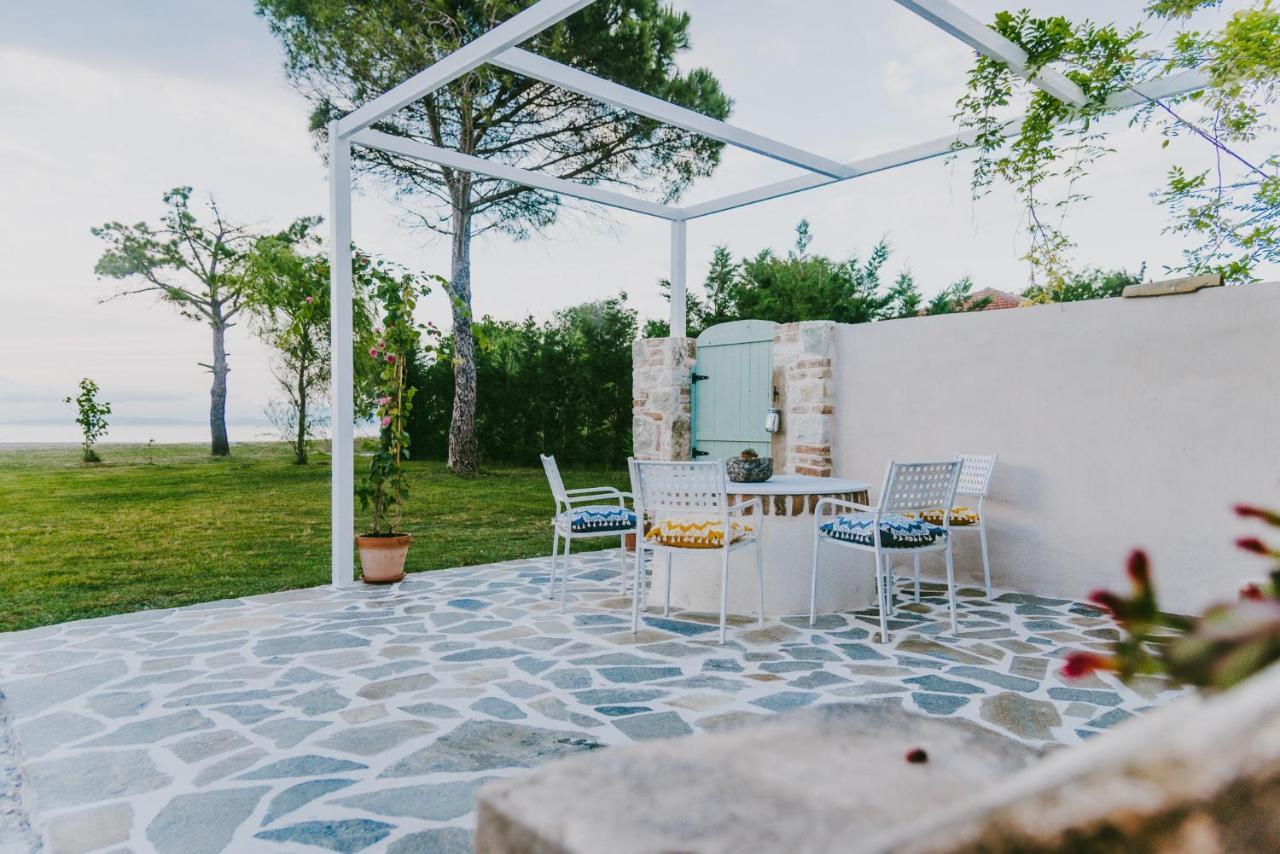 House By The Sea Apartman Lefkími Kültér fotó